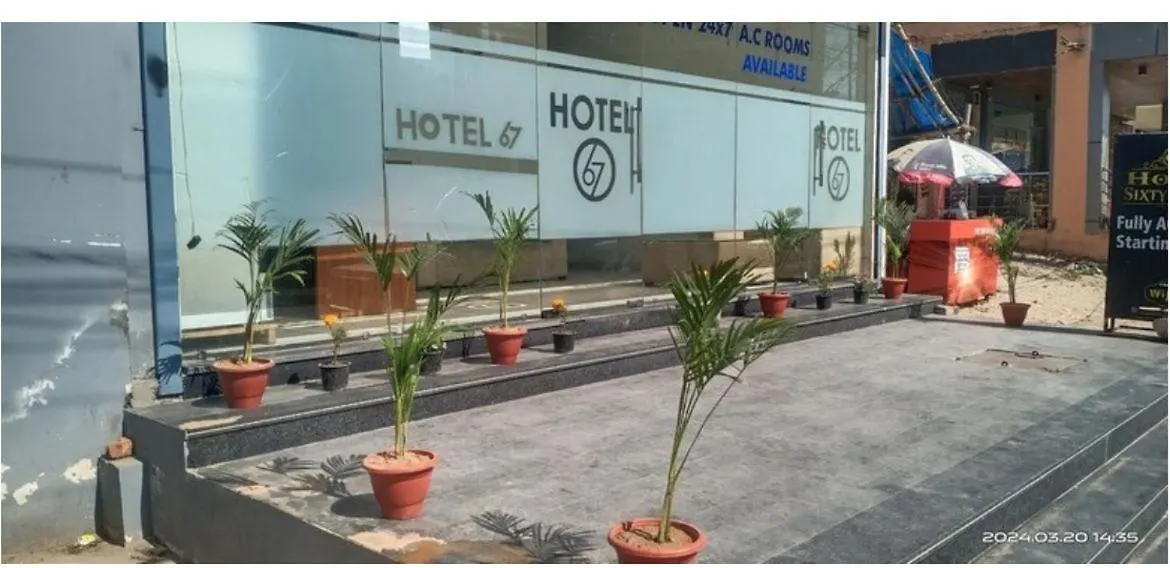 Hotel 67 Zirakpur